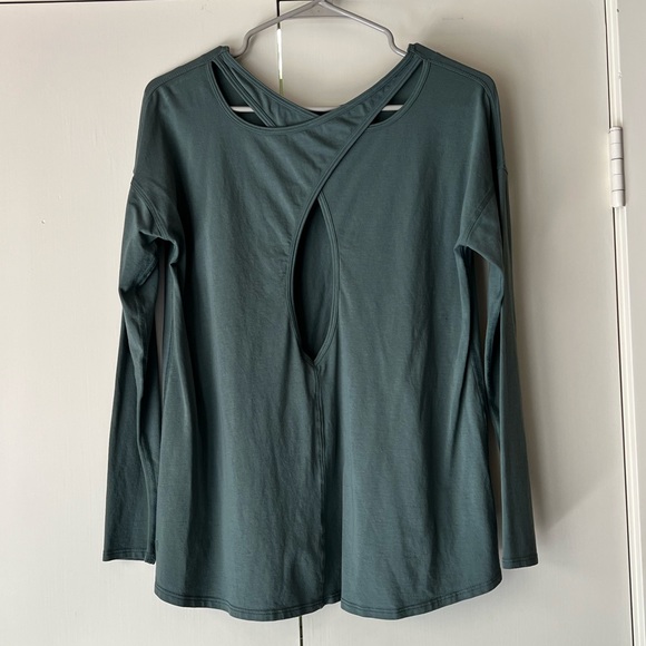 Long Sleeve Lululemon Top - Picture 2 of 4
